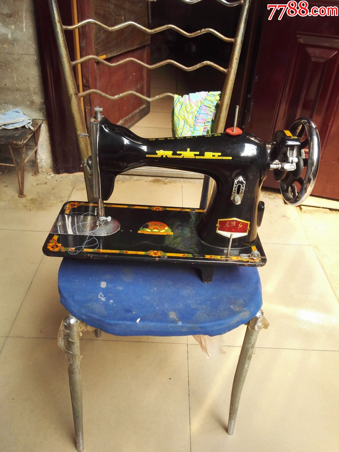 文革东方红缝纫机