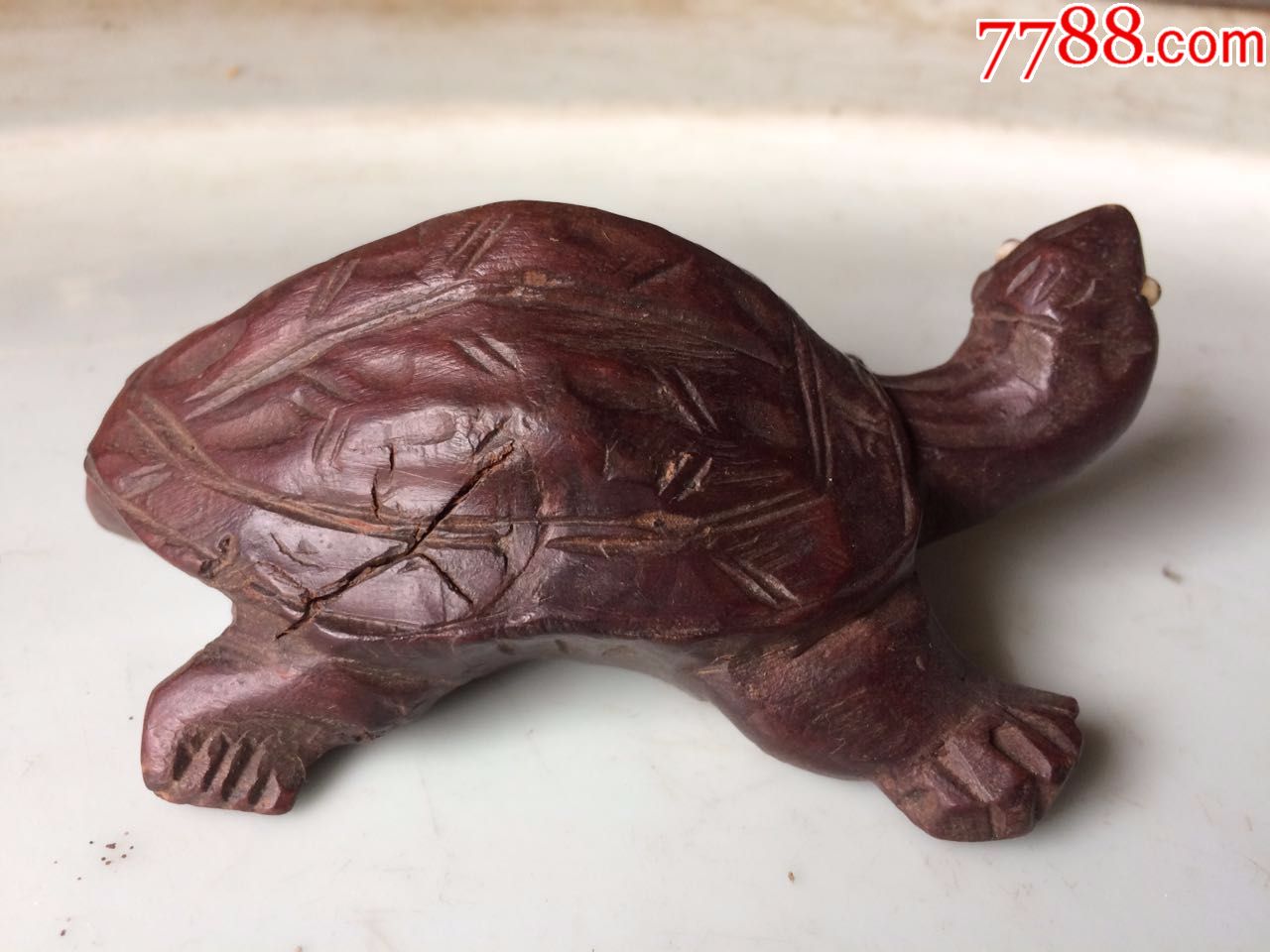 木雕文案摆件乌龟一只