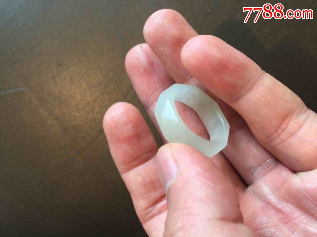 清代和田玉戒指