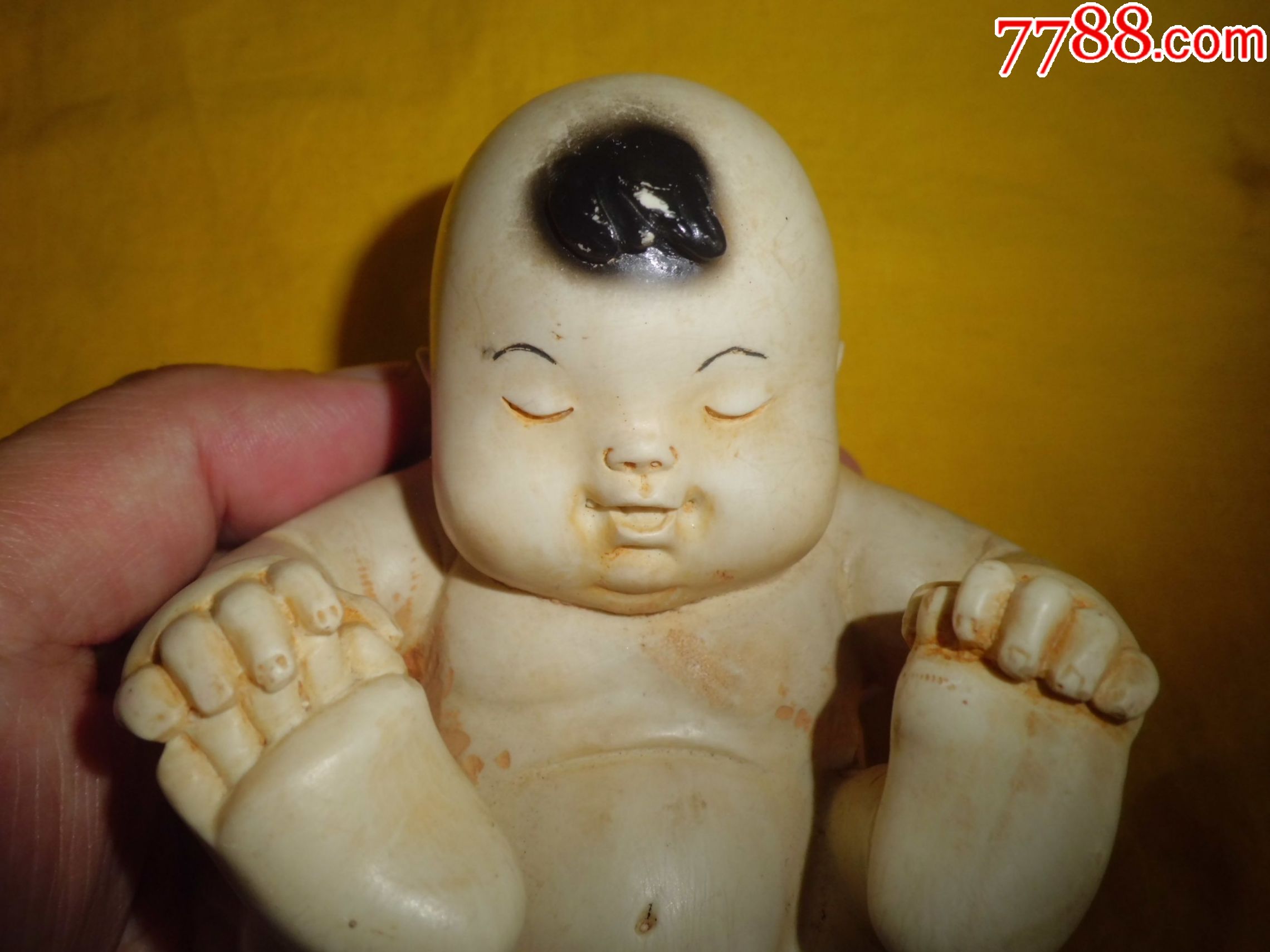 民国时期造型生动的抱脚娃娃-se52525858-青白瓷/影青瓷-零售-7788