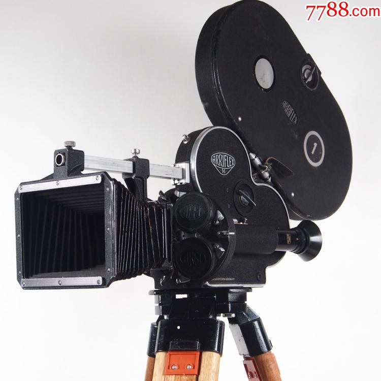 1950s德国古董阿莱arriflex16毫米16mm电影胶片摄影机带木三脚架