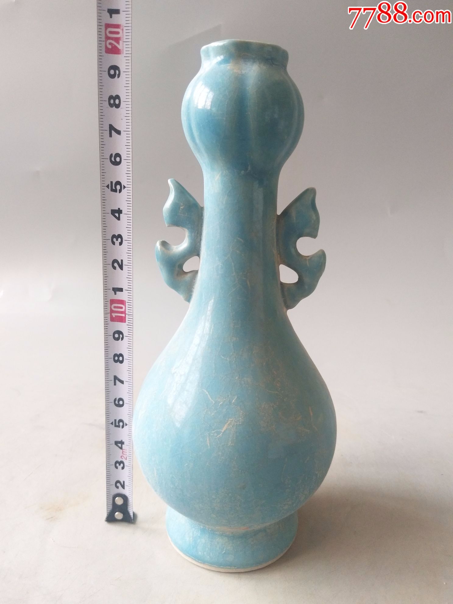 一件乡下收的宋代柴窑蓝釉双耳瓷瓶