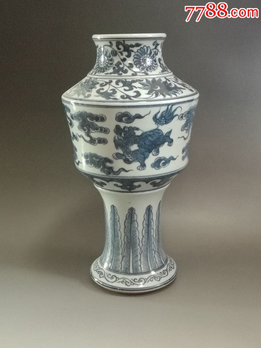 古董古玩收藏品明宣德青花缠枝太师纹尊_价格80000元_第1张_7788收藏