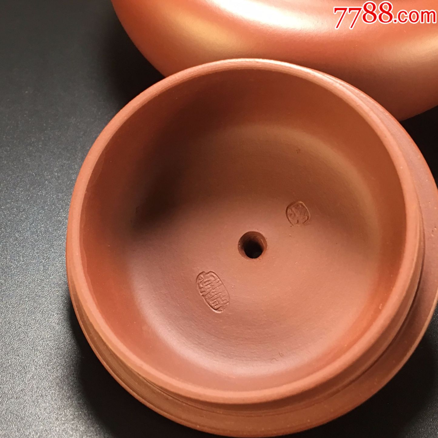 宜兴邵云琴作朱泥仿古形紫砂壶