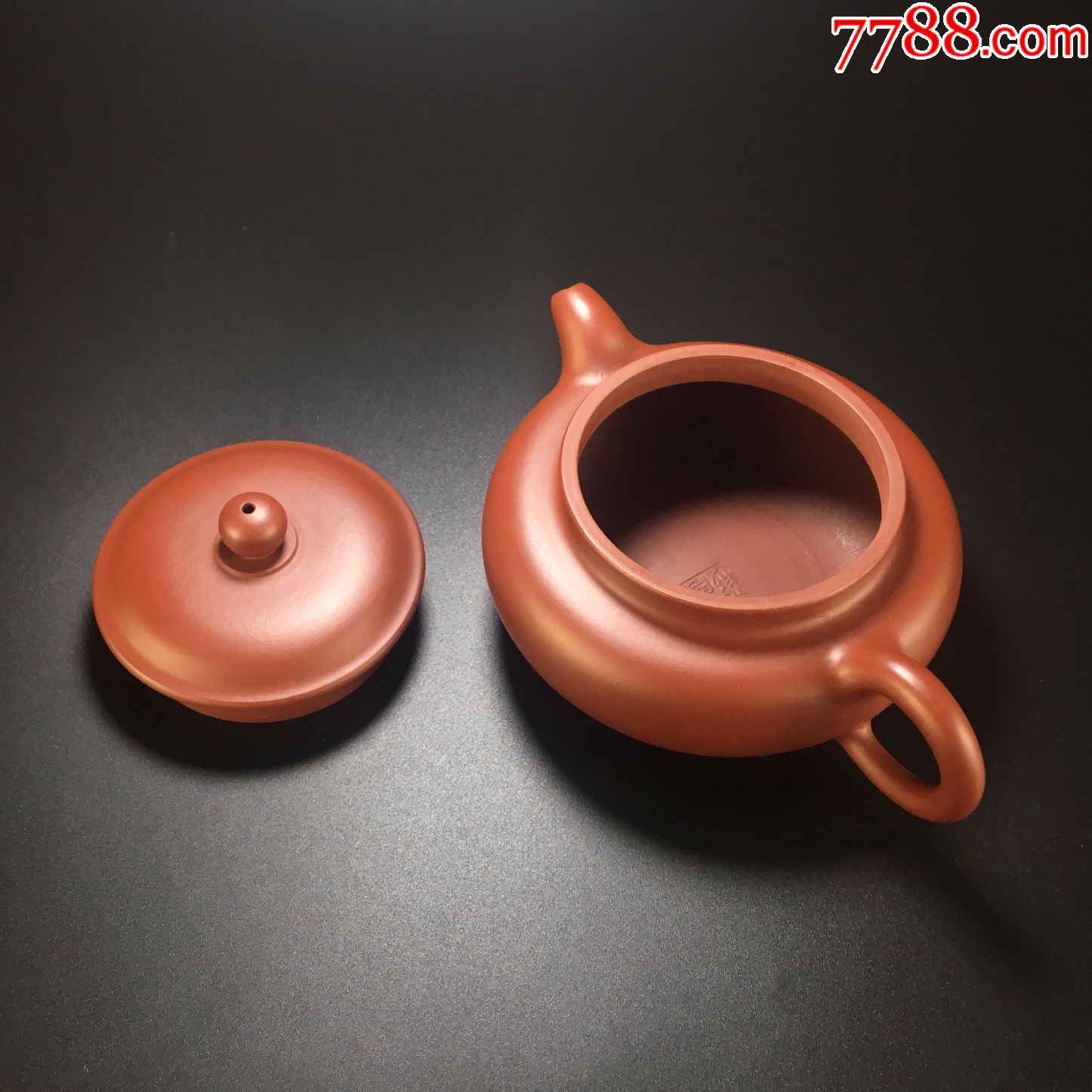 宜兴邵云琴作朱泥仿古形紫砂壶