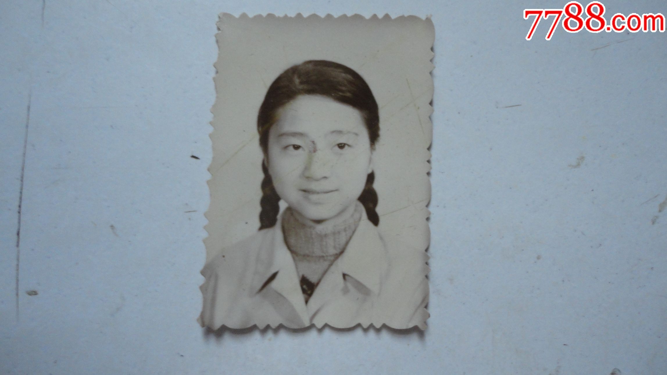 店内编号:x767 品种: 老照片-老照片 属性: 个人照片,77-79年,,,黑白