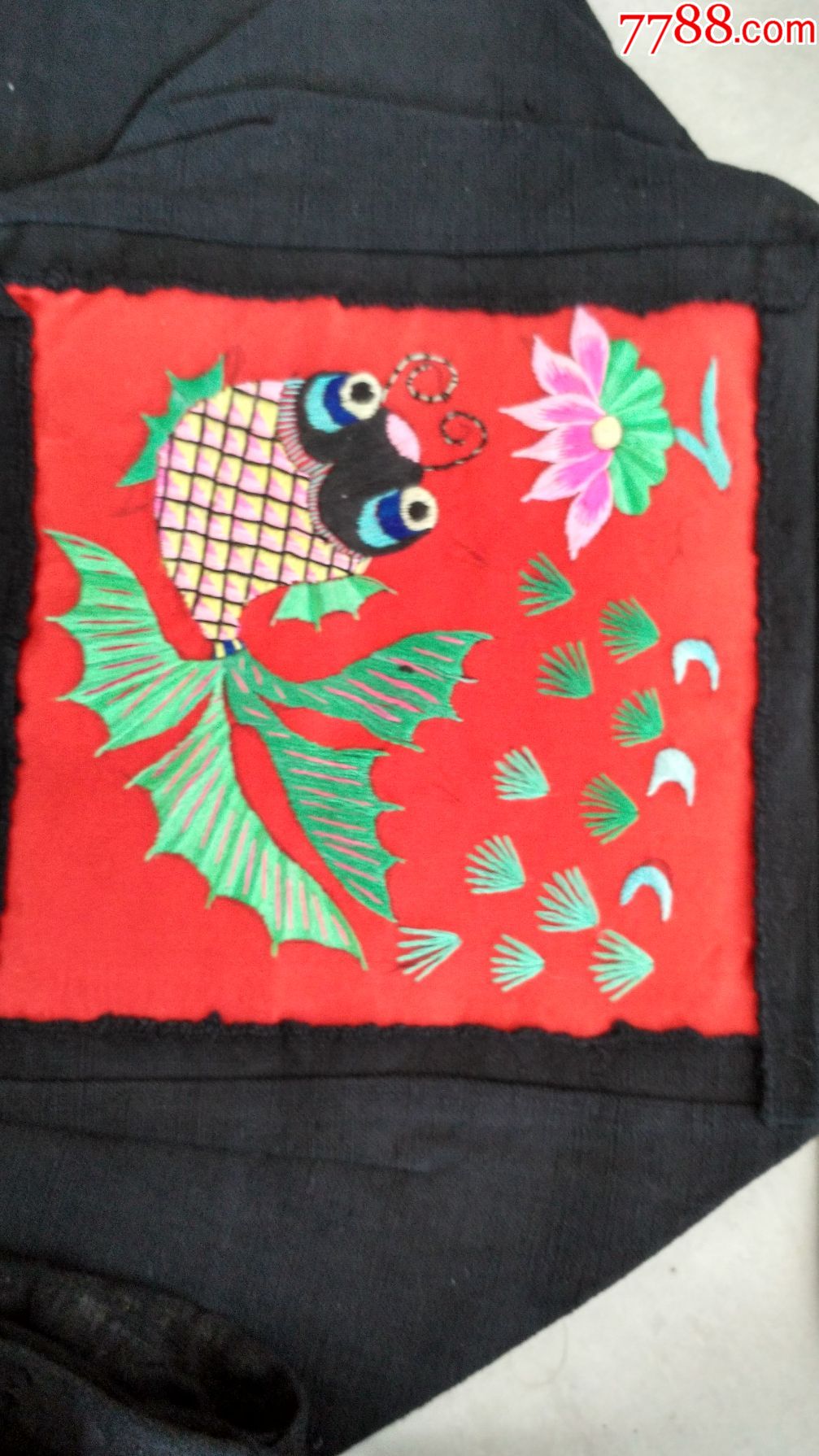 绝对精品满族刺绣7对,通走包快.不议价,不单出