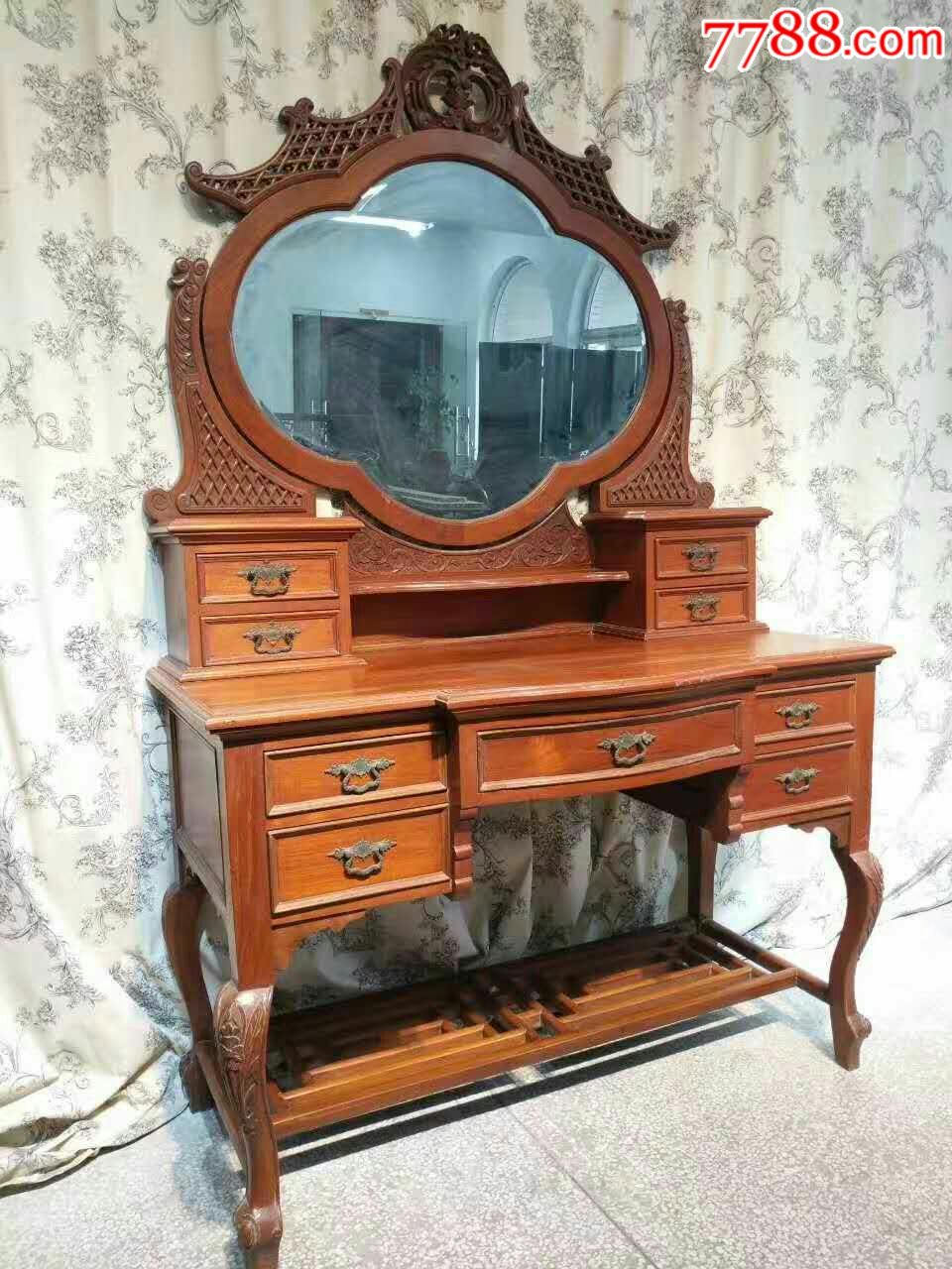 民国时期柚木梳妆台