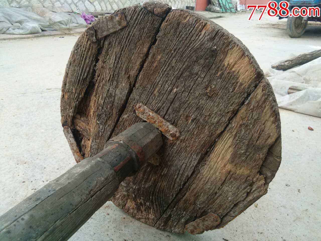 新收老马车轮车轴一套