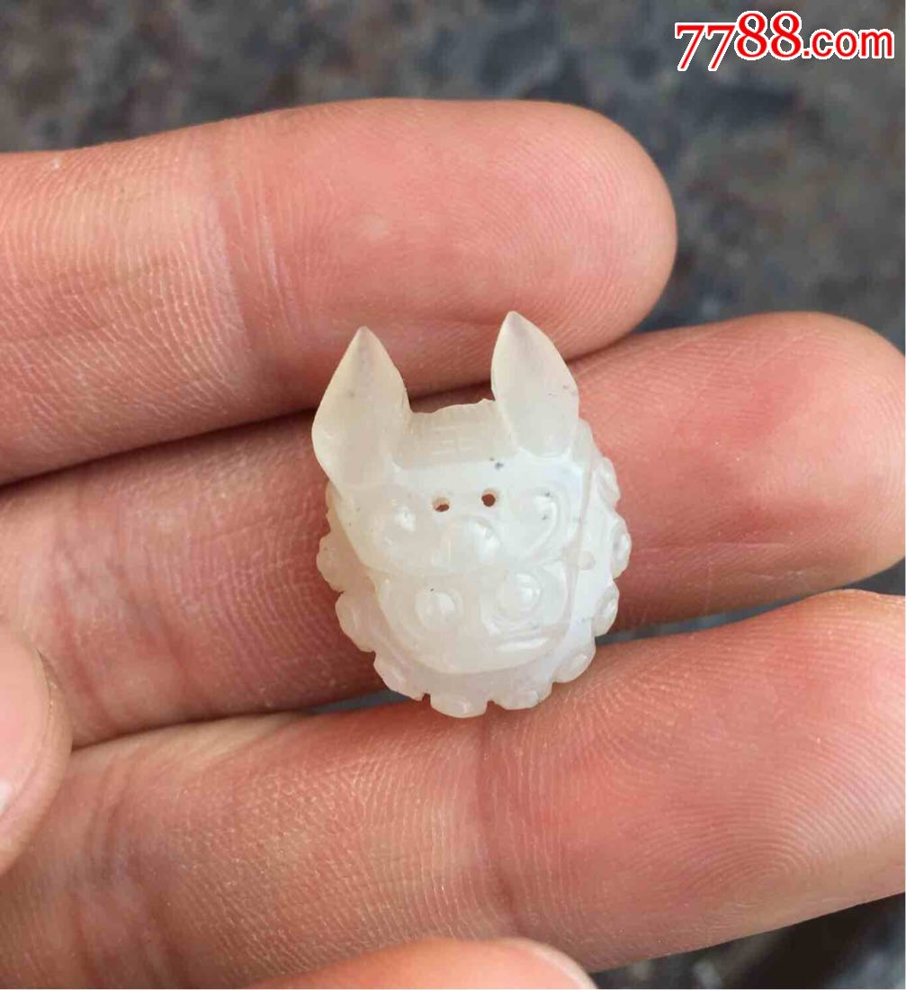 清代白玉兽头