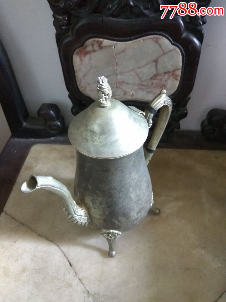 古代洒水壶图片