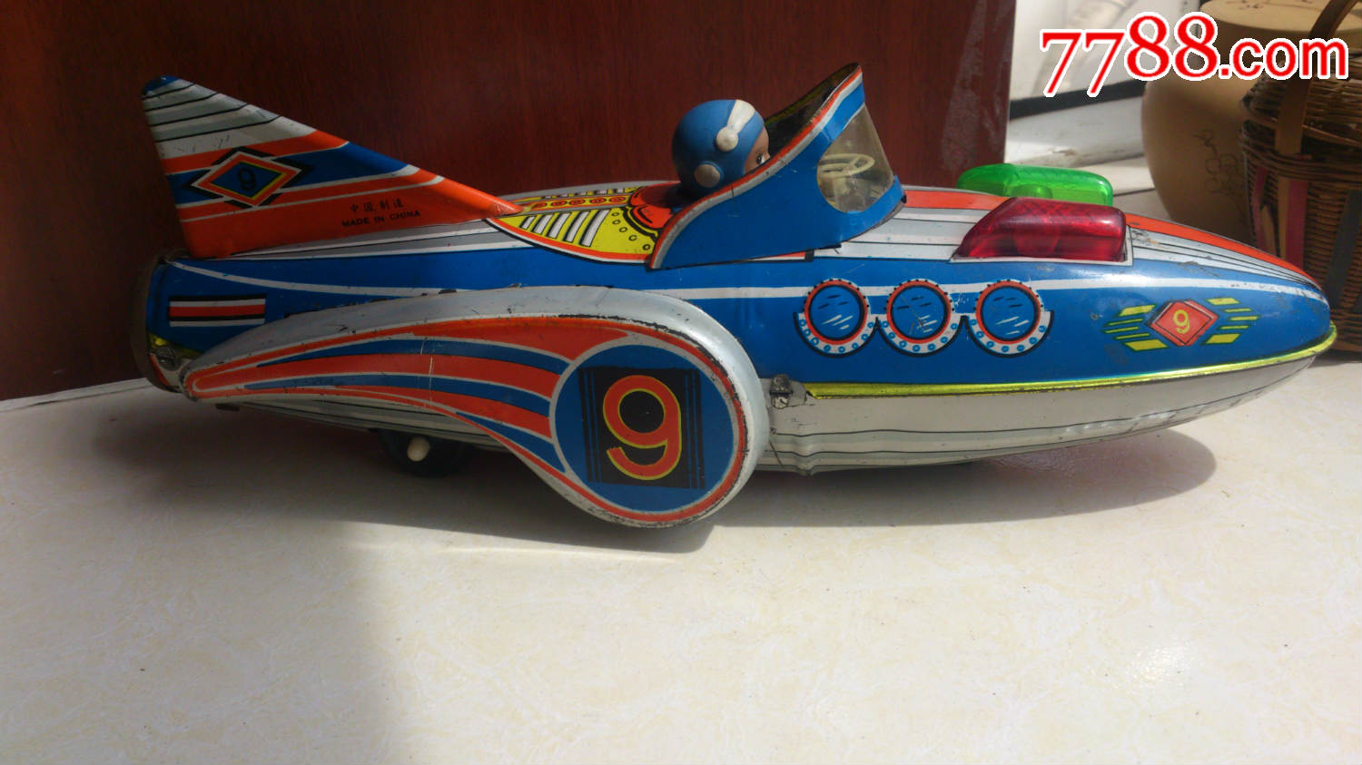怀旧经典收藏七十年代儿童玩具电动铁皮飞船9号玩具