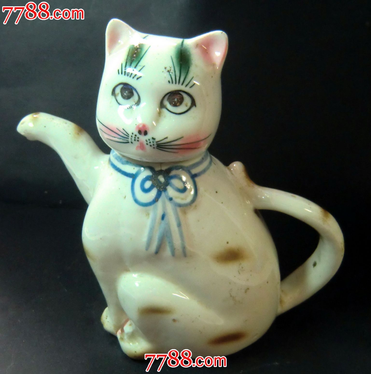 六七十年代猫形茶壶一把