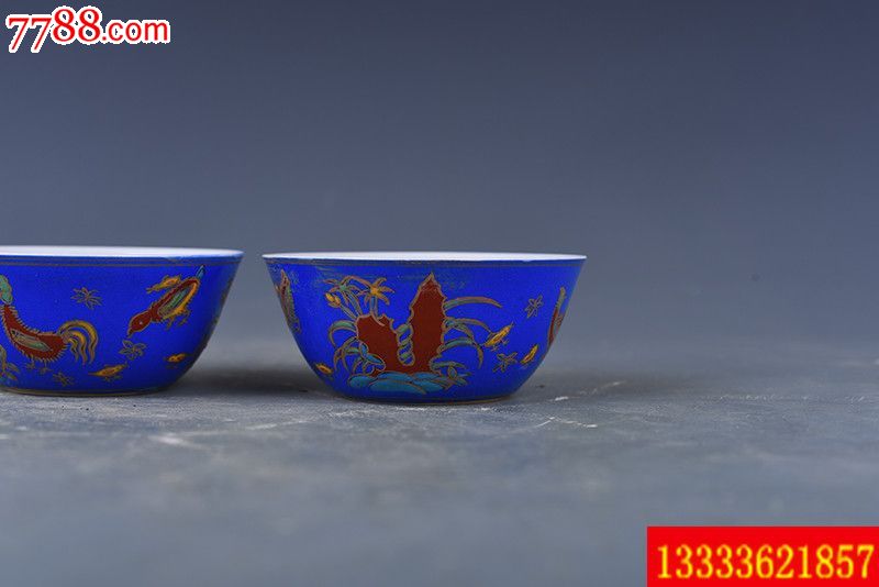 明代成化年间蓝釉万字款全家福鸡缸杯对杯4x9.5厘米