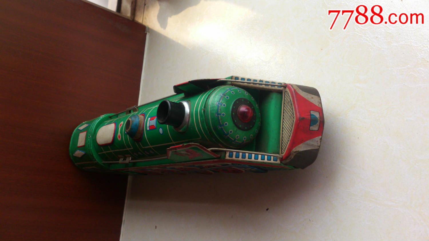 怀旧经典收藏八十年代电动me660绿色铁皮火车玩具