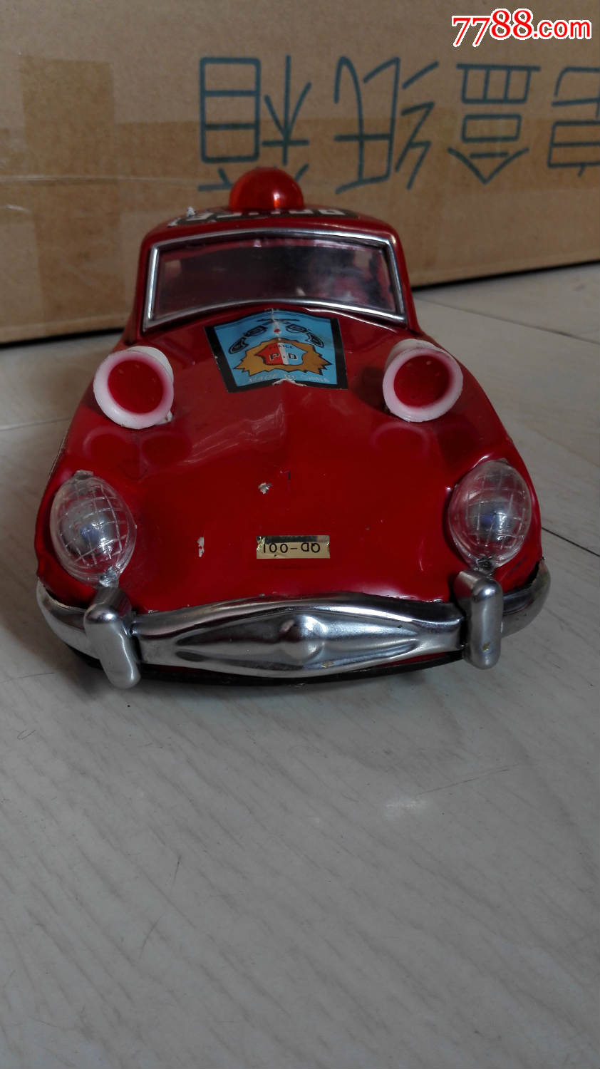 怀旧经典收藏八十年代红色铁皮电动警车玩具好品