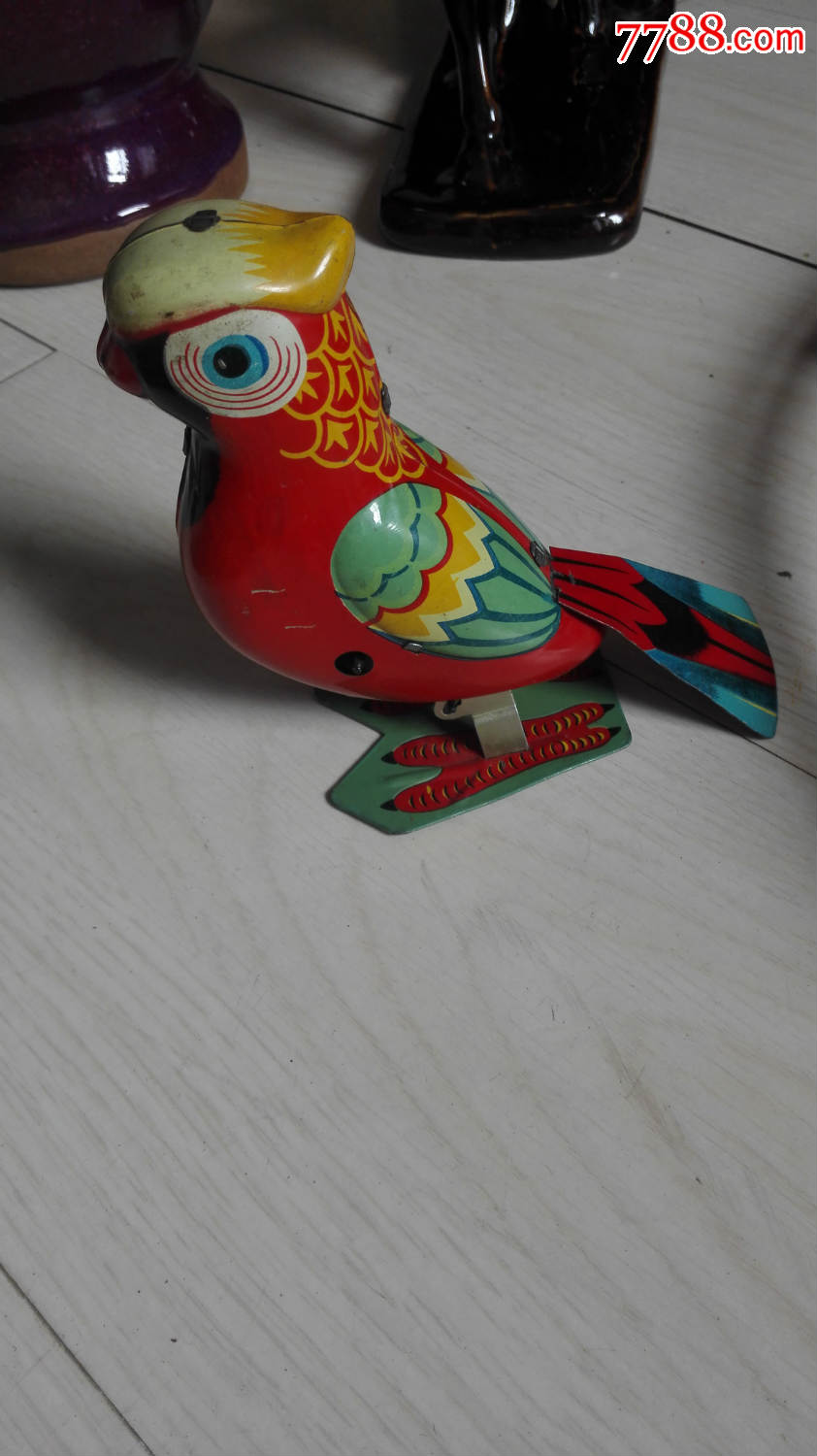 怀旧经典收藏八十年代发条铁皮红色小鹦鹉玩具