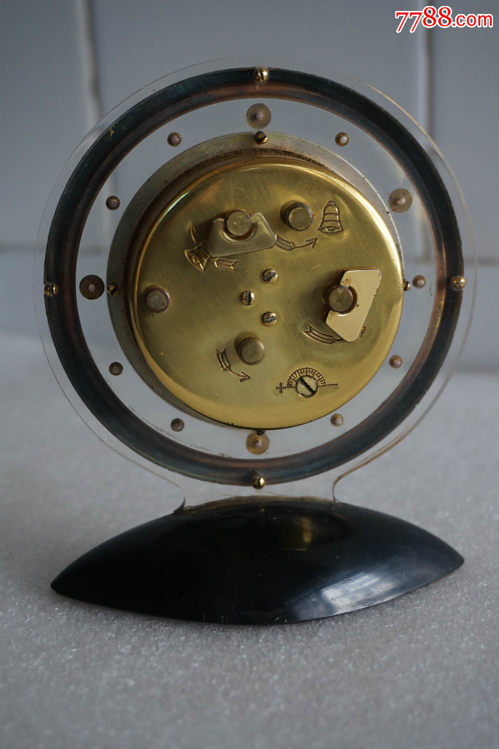 八天15钻细马闹钟1个