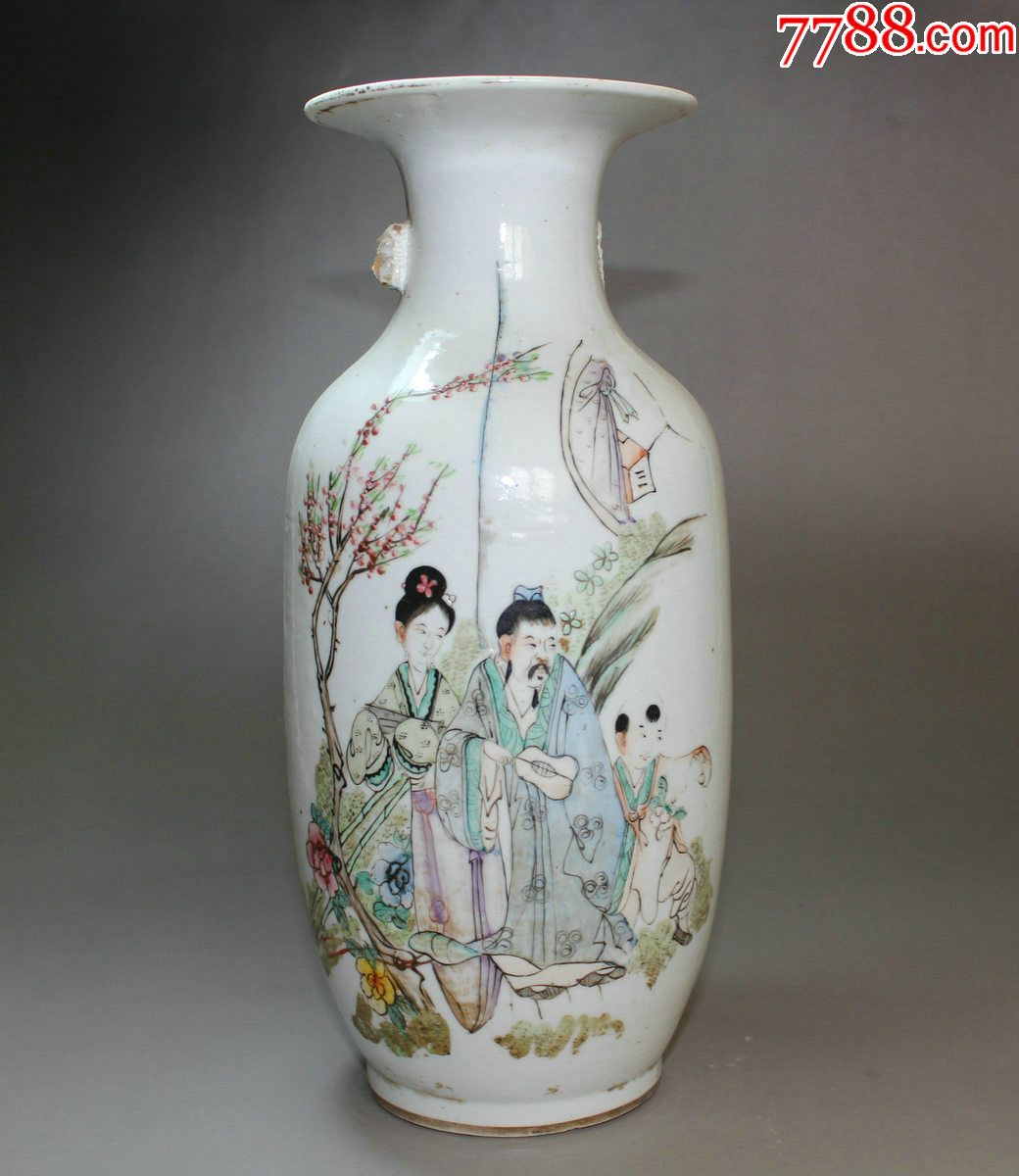 桐华居粉彩人物花瓶