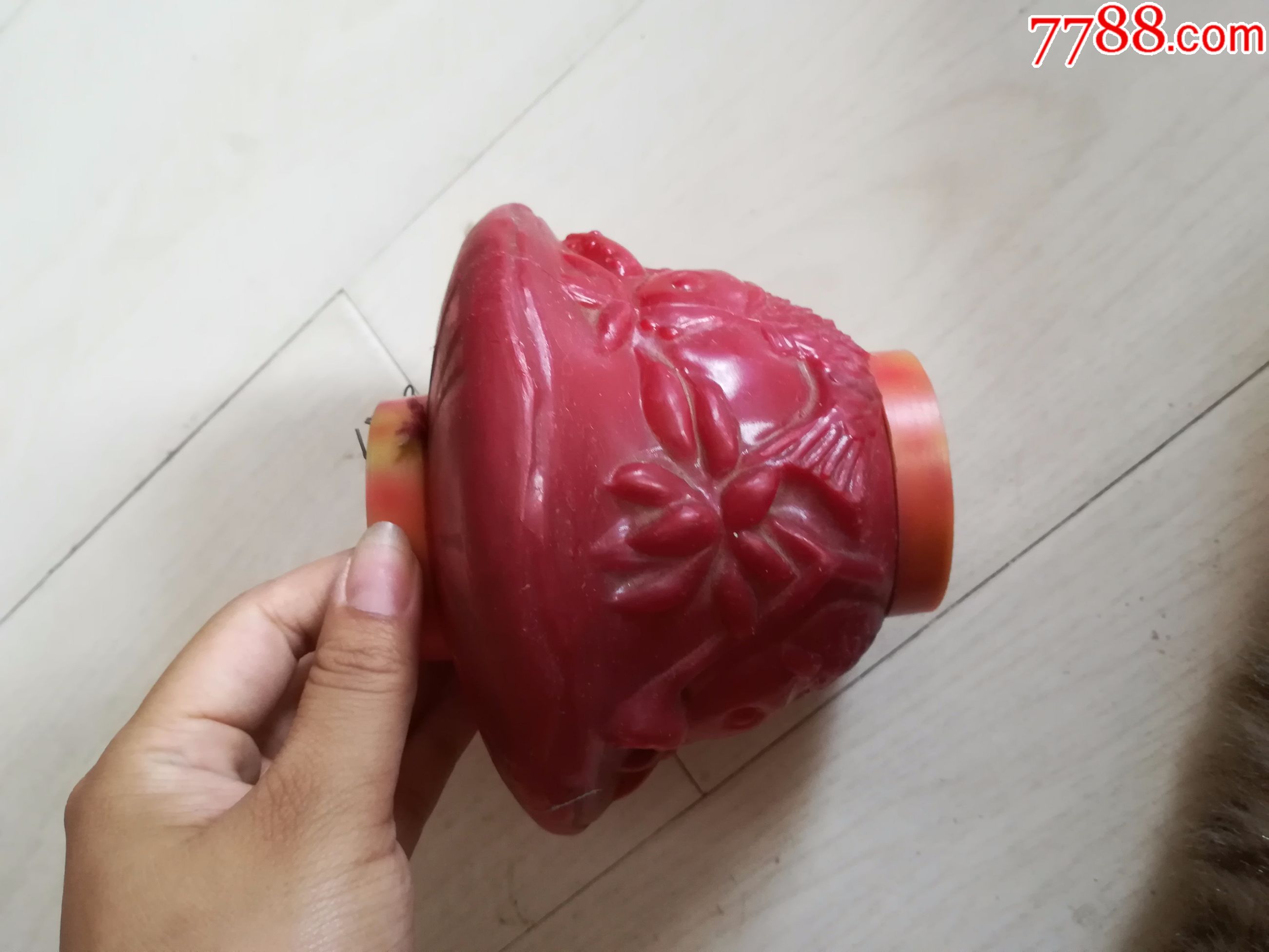 怀旧经典收藏六十年代塑料红色莲花金鱼造型老灯笼