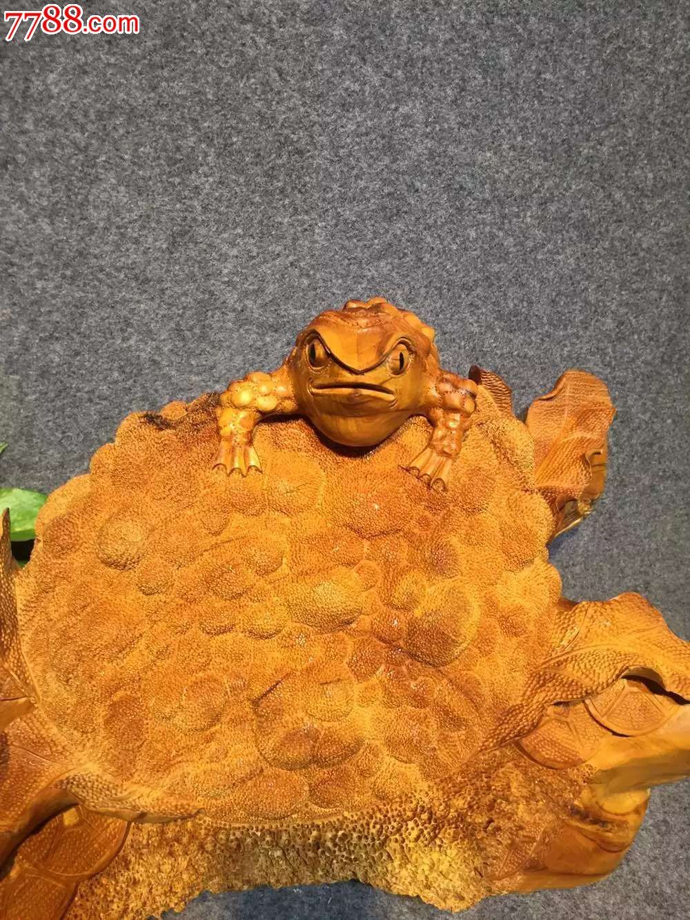 金蟾发财做工精细送礼