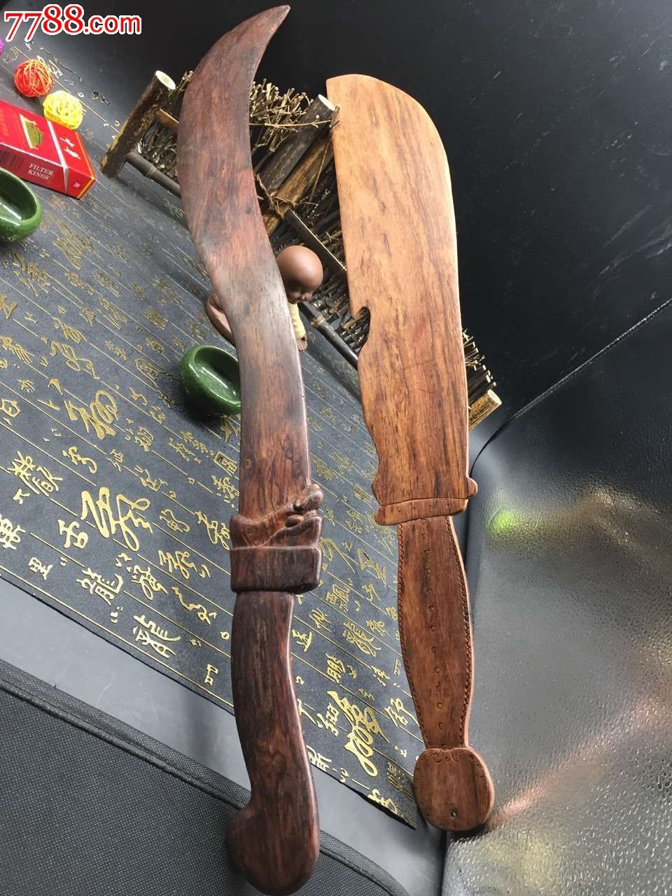 越南花梨倚天剑与屠龙