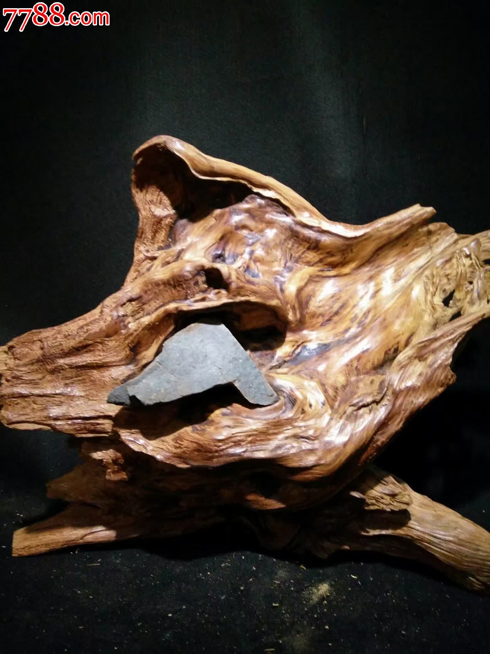 崖柏木赤壁怀古