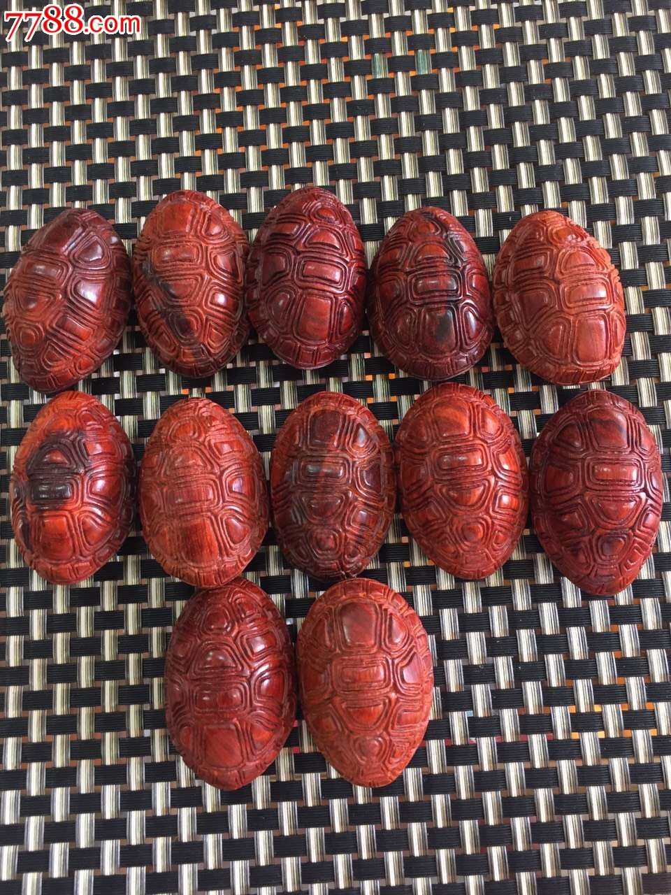 新出小叶紫檀富甲一方