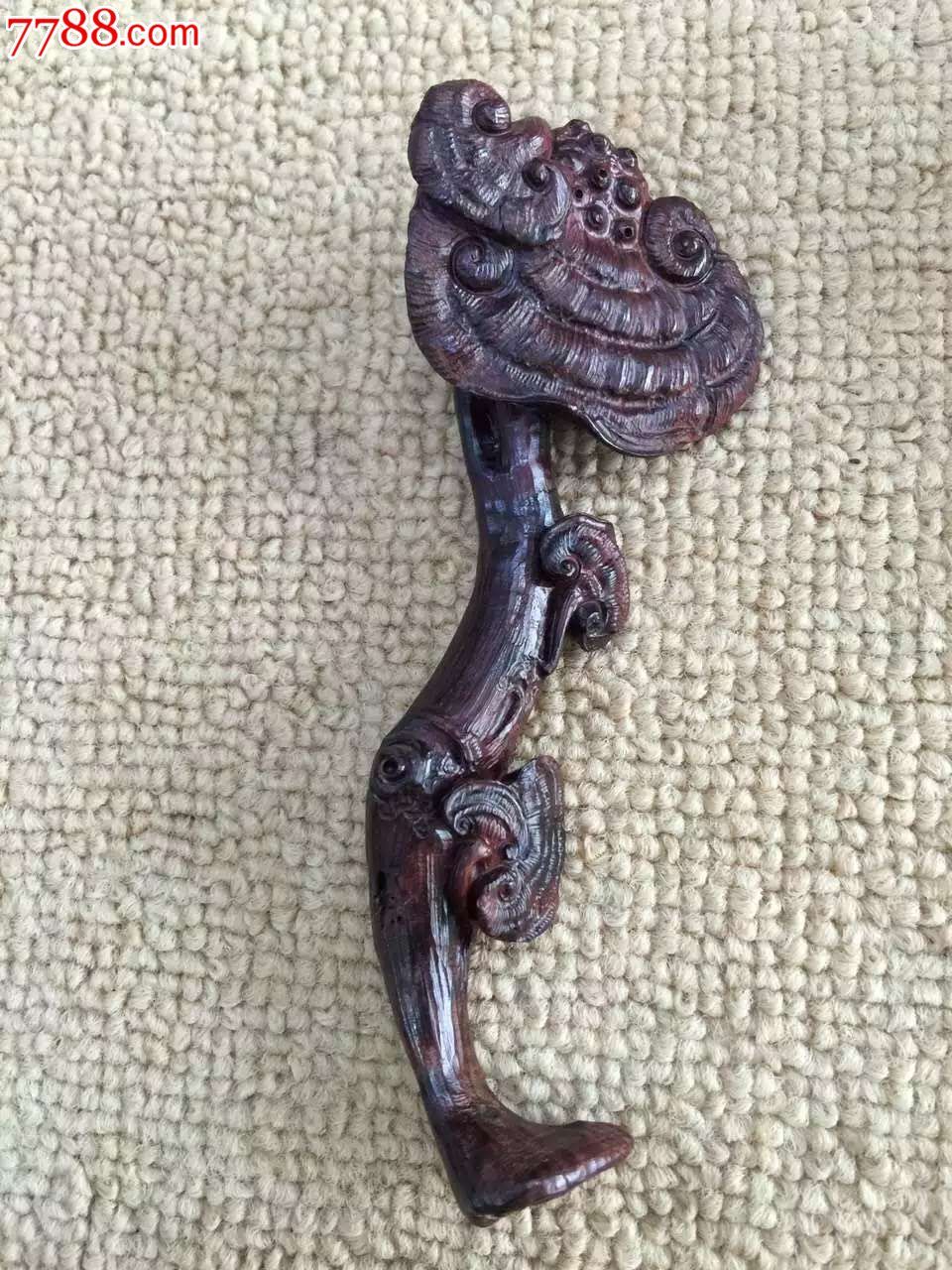 海黄灵芝如意手把件