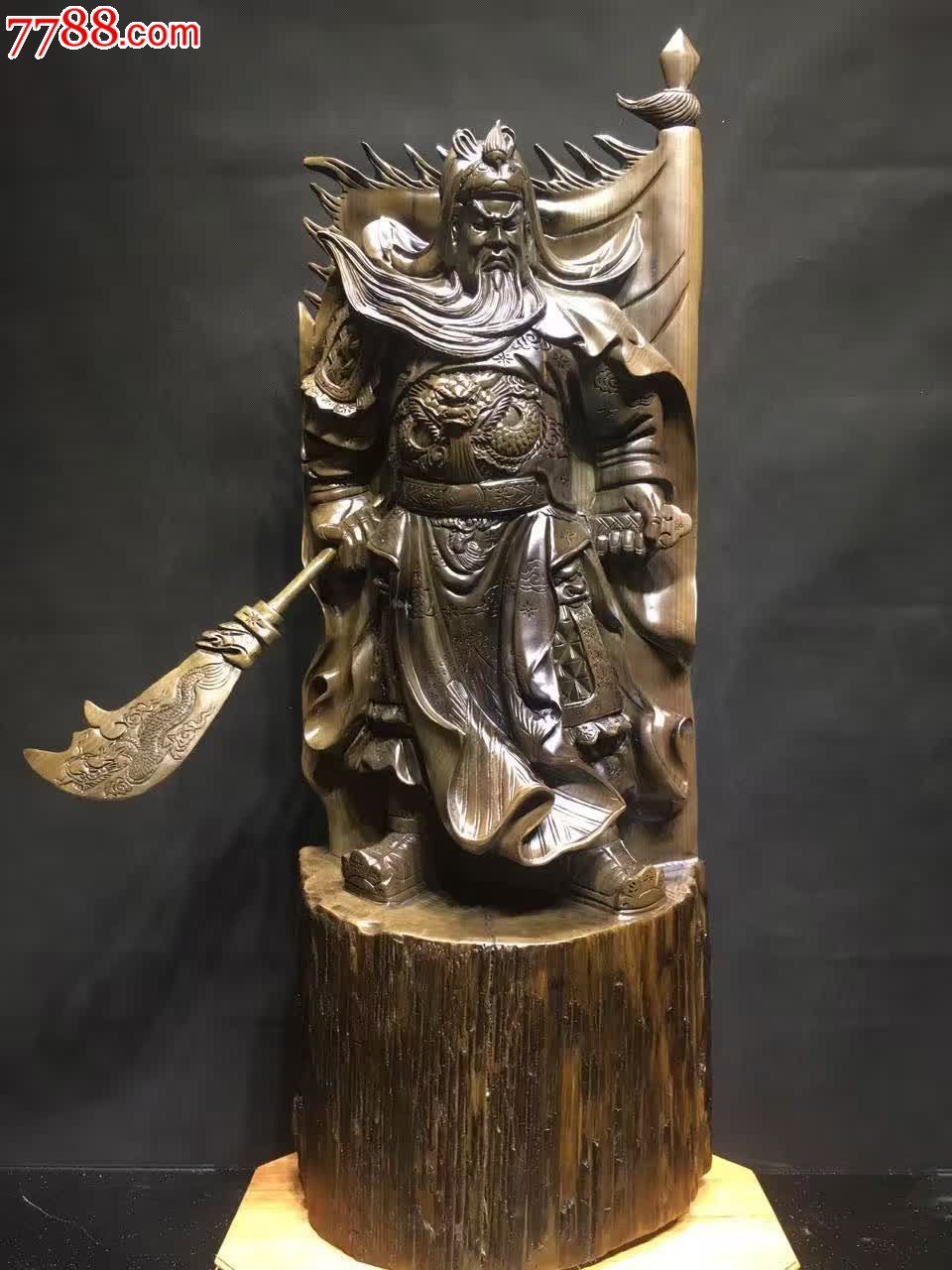 关公形象威武全刀工立