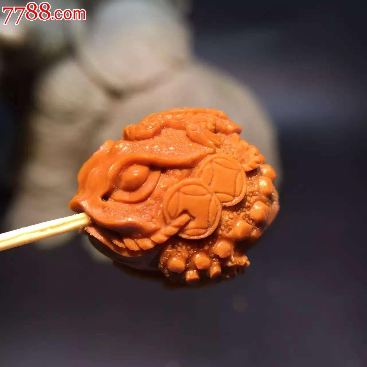 滚圆滚圆招财金蟾做工_木雕摆件_姑苏核雕工艺【7788收藏__收藏热线】