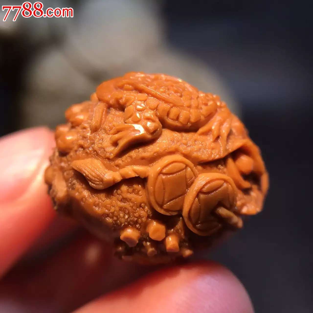 滚圆滚圆招财金蟾做工_木雕摆件_姑苏核雕工艺【7788收藏__收藏热线】