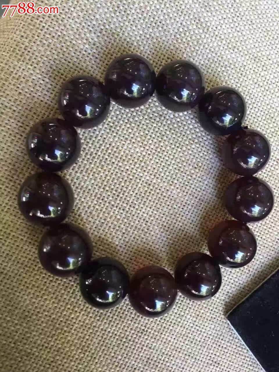 顶级翳珀手串轻微流淌