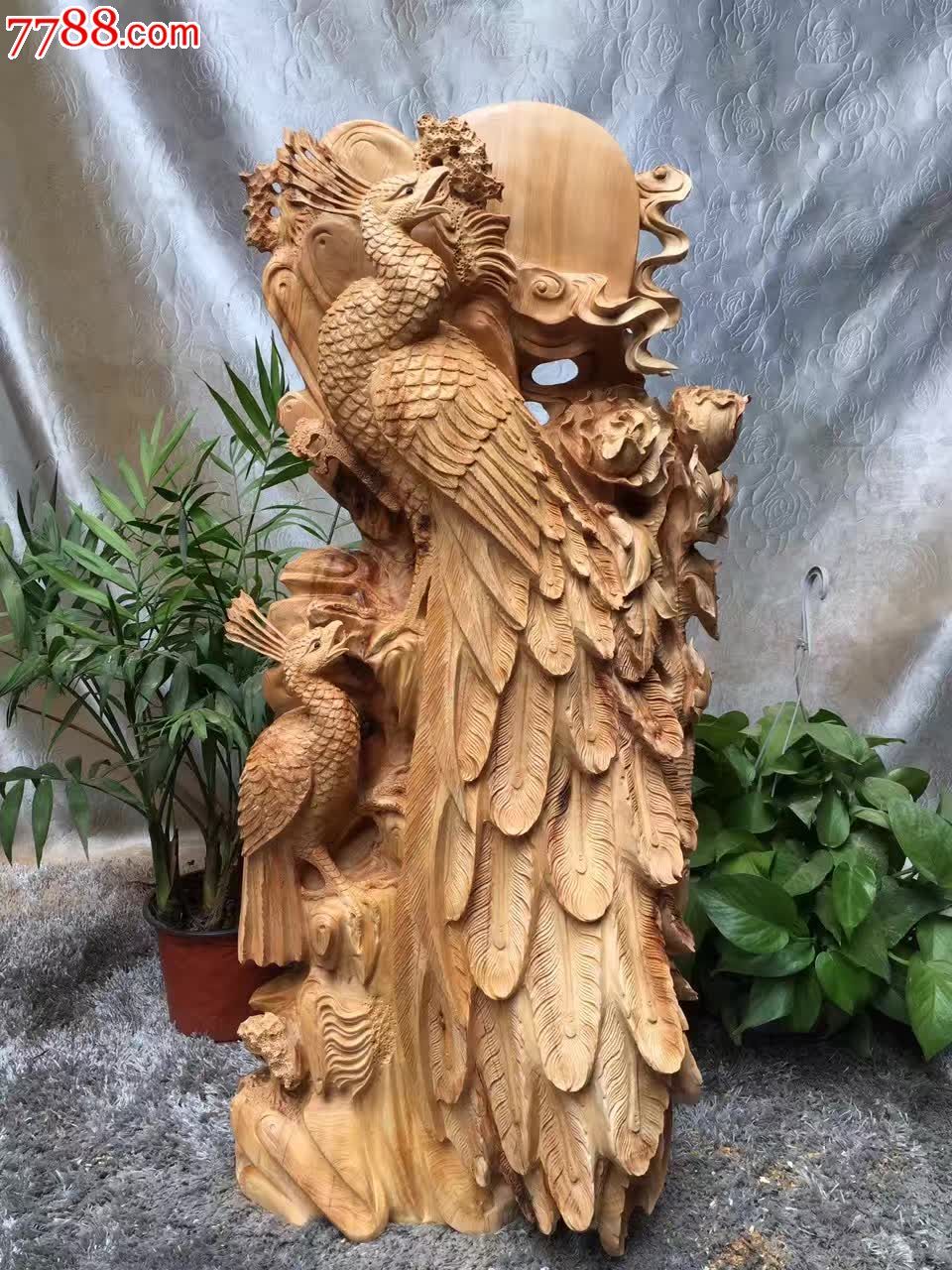 孔雀牡丹工艺精湛造型
