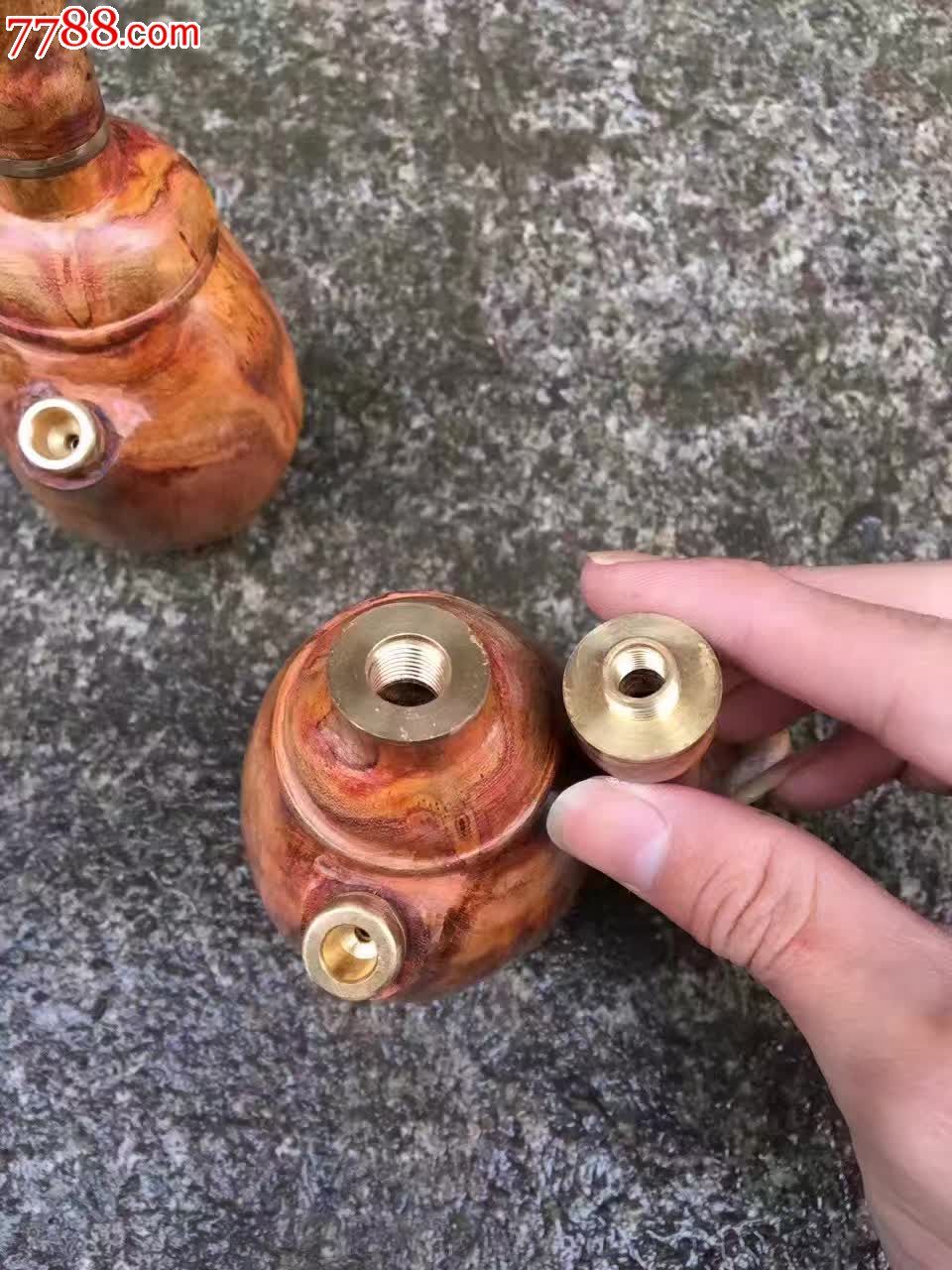 海黄特色水烟斗一对同