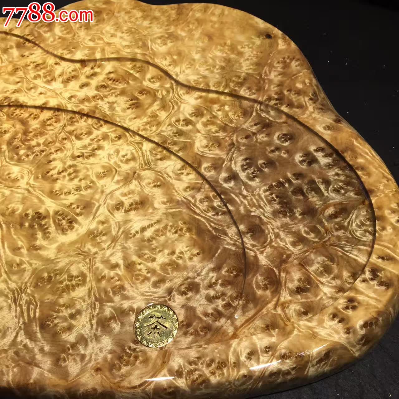 黄金樟简介满瘤孤边茶