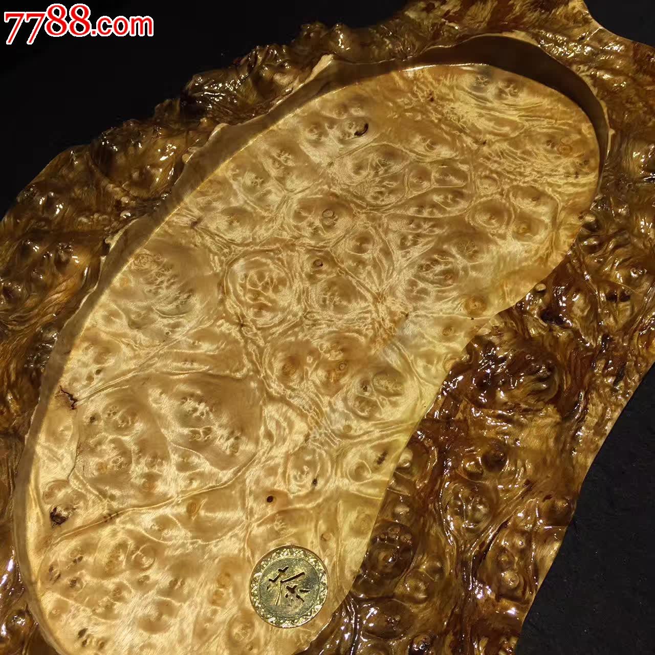 黄金樟简介满瘤自然边